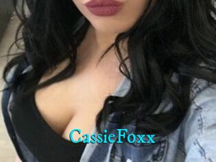 Cassie_Foxx