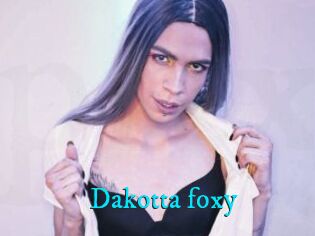 Dakotta_foxy