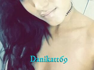 Dani_katt69