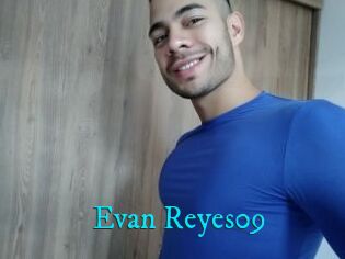 Evan_Reyes09