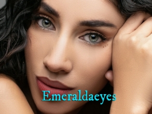 Emeraldaeyes