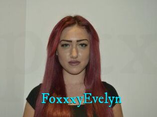 FoxxxyEvelyn