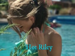 Hot_Riley