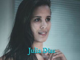 Julia_Dias