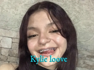 Kylie_loove