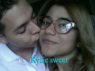 Kylie_sweet