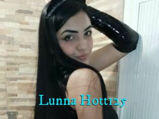 Lunna_Hott125