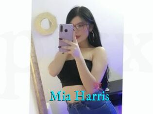 Mia_Harris