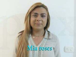 Mia_roses