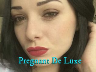 Pregnant_De_Luxe