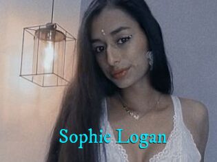 Sophie_Logan