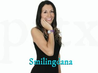 Smilingdana