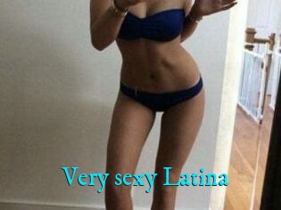 Very_sexy_Latina