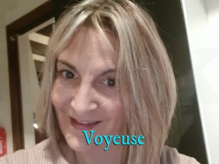 Voyeuse