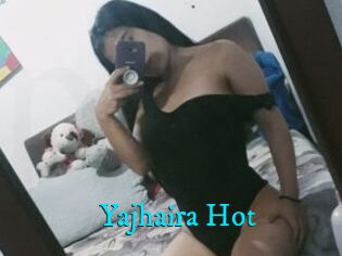 Yajhaira_Hot